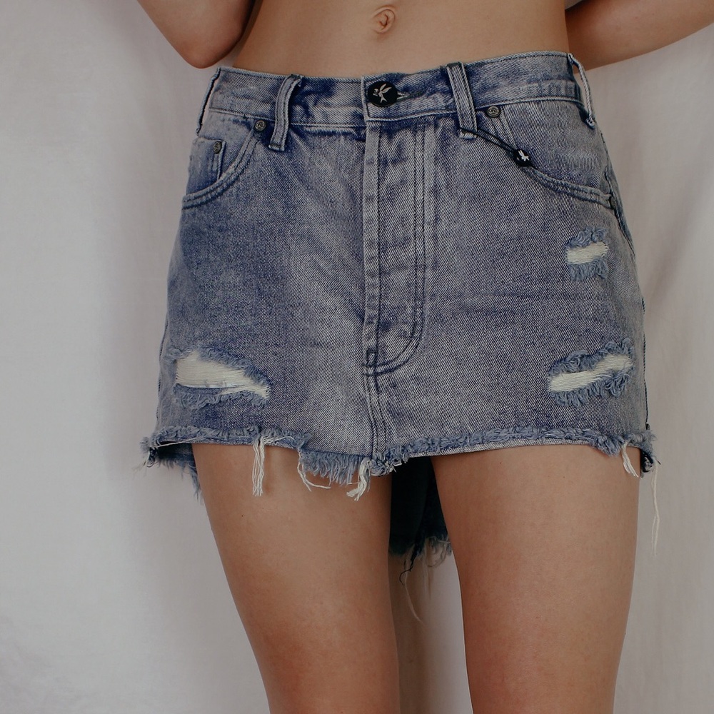 One TeaSpoon Jeans Skirt - Picture 2 of 6